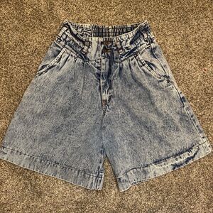VINTAGE 80s Cap Ferrart Mom Jeans Denim Elastic Waist Shorts Acid Wash Size 3
